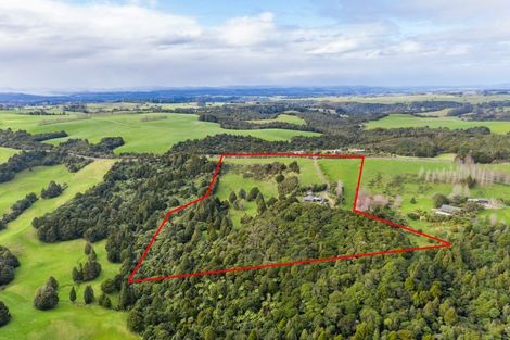 Photo of property in 1064 Pungaere Road, Waipapa, 0295