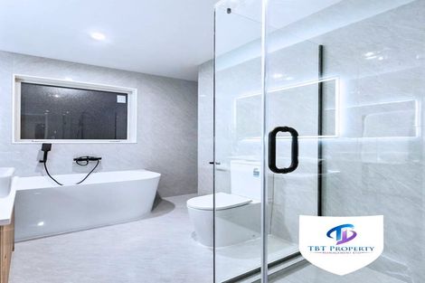 Photo of property in 17 Bushfield Drive, Flat Bush, Auckland, 2019