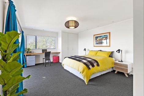 Photo of property in 5 Duncansby Road, Stanmore Bay, Whangaparaoa, 0932