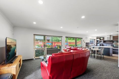 Photo of property in 69 Bathurst Crescent, Pyes Pa, Tauranga, 3112