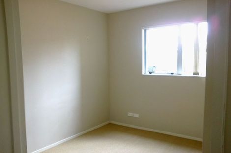 Photo of property in 1/29 Haven Drive, East Tamaki, Auckland, 2013