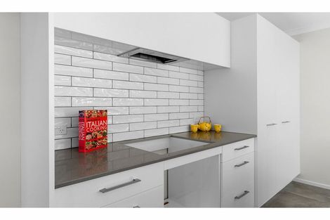 Photo of property in 37 Weka Street, Mangawhai, 0505