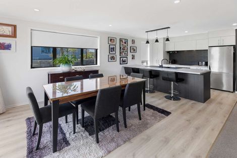 Photo of property in 31 Golf Vue Place, Castlecliff, Whanganui, 4501