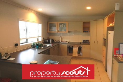 Photo of property in Waimanu Bay Village, 25/1 Piriti Drive, Te Atatu Peninsula, Auckland, 0610