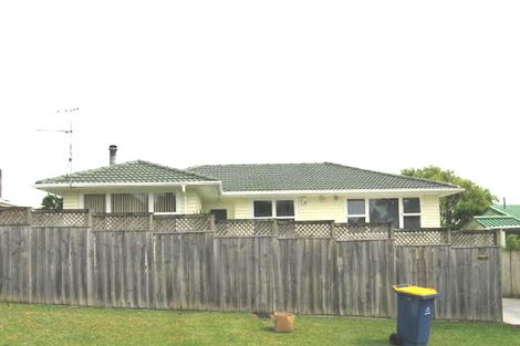 Photo of property in 15 Ranui Avenue, Ranui, Auckland, 0612