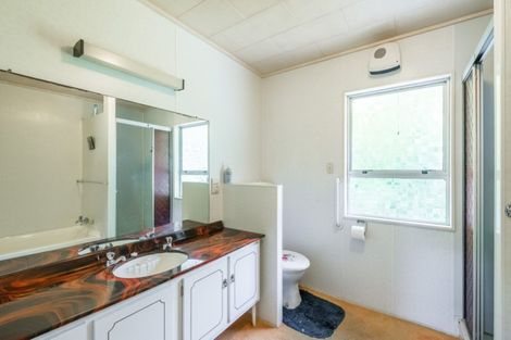 Photo of property in 30 Ocean Road, Paekakariki, 5034