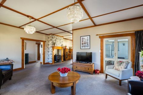 Photo of property in 117 Carrington Street, Lower Vogeltown, New Plymouth, 4310