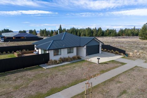 Photo of property in 27 Grandvue Drive, Twizel, 7901