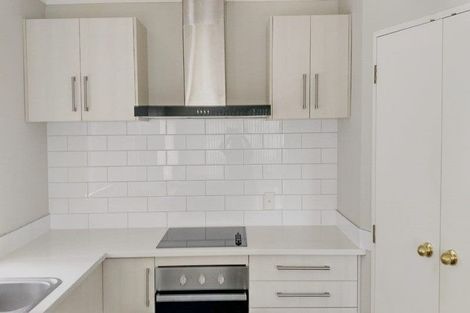 Photo of property in 2/3 Seabrook Avenue, New Lynn, Auckland, 0600