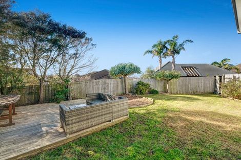 Photo of property in 105 Alec Craig Way, Gulf Harbour, Whangaparaoa, 0930
