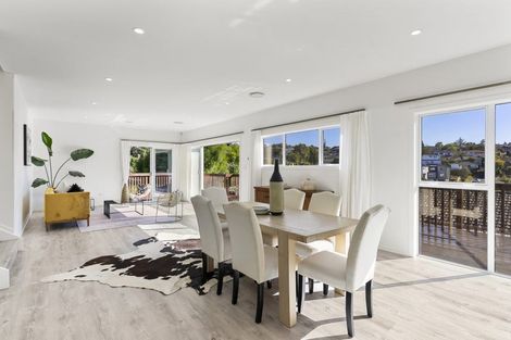 Photo of property in 52a Sycamore Drive, Sunnynook, Auckland, 0620