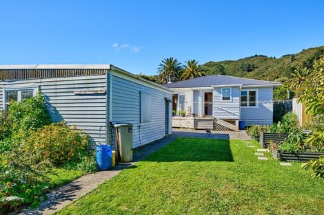 Photo of property in 23 Frederick Street, Wainuiomata, Lower Hutt, 5014