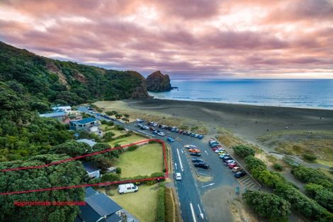 Photo of property in 64 Beach Valley Road, Piha, 0772