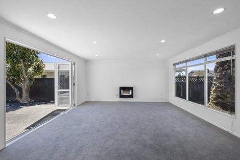 Photo of property in 150 Carrington Street, Lower Vogeltown, New Plymouth, 4310