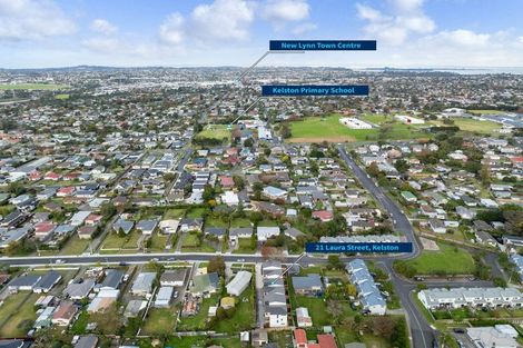 Photo of property in 21b Laura Street, Kelston, Auckland, 0602