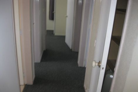 Photo of property in 72a Guadeloupe Crescent, Grenada Village, Wellington, 6037