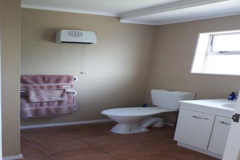 Photo of property in 95 Rototuna Road, Rototuna, Hamilton, 3210