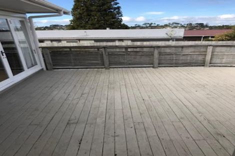 Photo of property in 67 Sycamore Drive, Sunnynook, Auckland, 0620