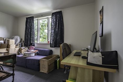 Photo of property in 1 Long Beach Road, Russell, 0202