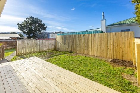 Photo of property in 76b Seddon Street, Wallaceville, Upper Hutt, 5018