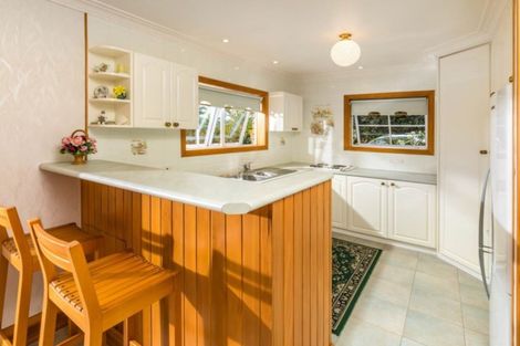 Photo of property in 21 Waipuia Place, Greenhithe, Auckland, 0632