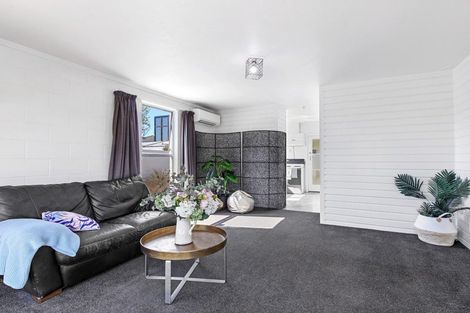 Photo of property in 1/73 Harewood Road, Papanui, Christchurch, 8053