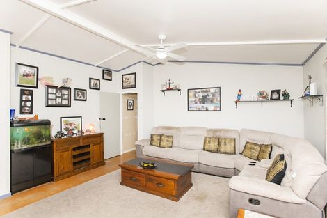 Photo of property in 151 Onslow Road, Patutahi, Gisborne, 4072