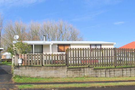 Photo of property in 3 Manor Place, Bader, Hamilton, 3206