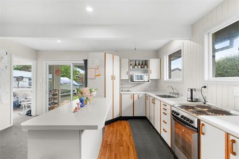 Photo of property in 38 Chedworth Avenue, Bishopdale, Christchurch, 8053