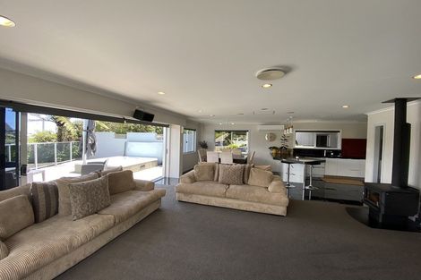 Photo of property in 21a Birdwood Avenue, Moturoa, New Plymouth, 4310