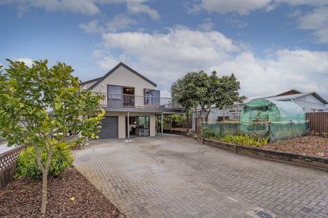 Photo of property in 3a Oyster Drive, Cooks Beach, Whitianga, 3591