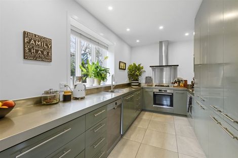 Photo of property in 12 Browns Road, St Albans, Christchurch, 8014