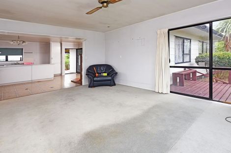 Photo of property in 39 Barneys Farm Road, Clendon Park, Auckland, 2103