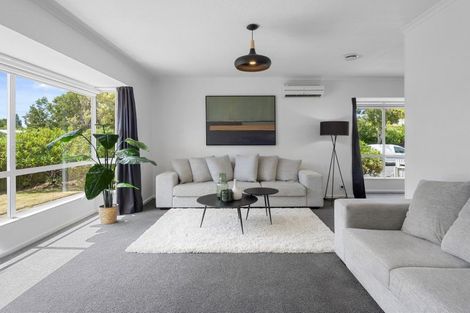 Photo of property in 29 Yardley Street, Avonhead, Christchurch, 8042