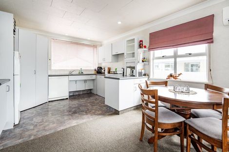 Photo of property in 1002 Oliphant Road, Raureka, Hastings, 4120