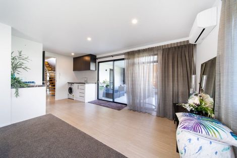 Photo of property in 14 Mariners Haven, One Tree Point, 0118