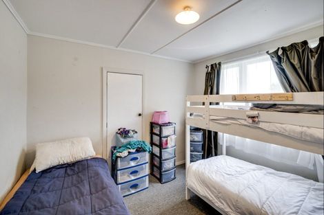 Photo of property in 310 Lowe Street, Camberley, Hastings, 4120