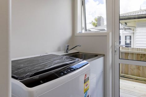 Photo of property in 24 Elizabeth Street, Tauhara, Taupo, 3330