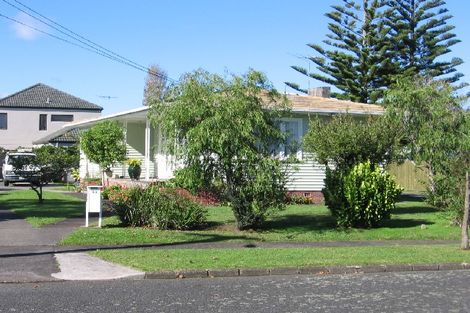 Photo of property in 50 Millen Avenue, Pakuranga, Auckland, 2010