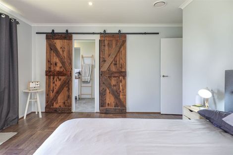 Photo of property in 163 Kimihia Road, Huntly, 3771