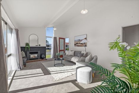 Photo of property in 2 Leeds Place, Solway, Masterton, 5810