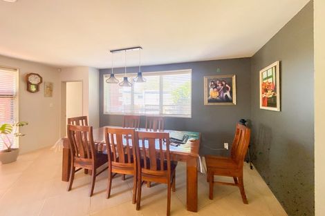 Photo of property in 45 Hooker Avenue, Bryndwr, Christchurch, 8053