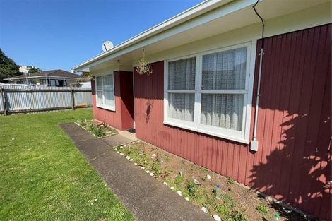 Photo of property in 7 Thompson Street, Mangere East, Auckland, 2024