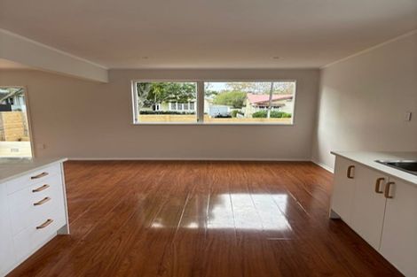 Photo of property in 30 Wairere Avenue, Mount Albert, Auckland, 1025