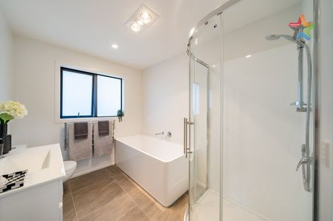 Photo of property in 1285a High Street, Taita, Lower Hutt, 5011