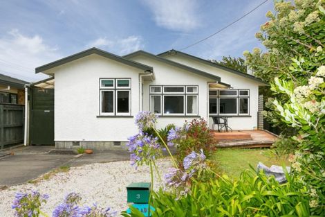 Photo of property in 3 Dorset Avenue, Westown, New Plymouth, 4310