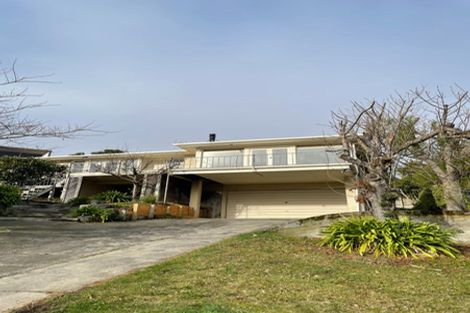 Photo of property in 25 Te Awakura Terrace, Mount Pleasant, Christchurch, 8081