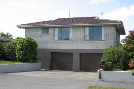 Photo of property in 18 Talltree Avenue, Avonhead, Christchurch, 8042