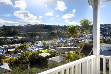 Photo of property in 78 Overtoun Terrace, Hataitai, Wellington, 6021