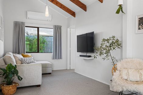 Photo of property in 52a Richmond Street, Cambridge, 3434